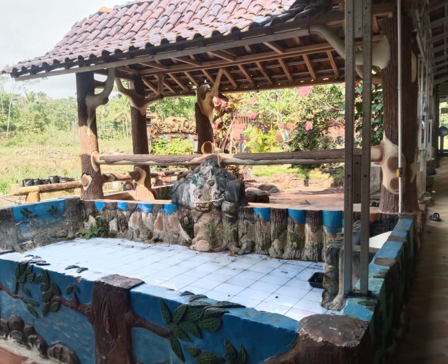 TAMAN DAN SAUNG QUR_AN