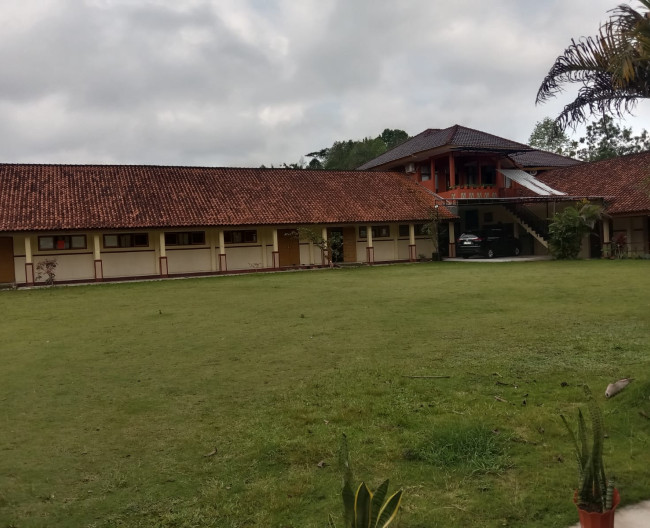 LAPANGAN UTAMA